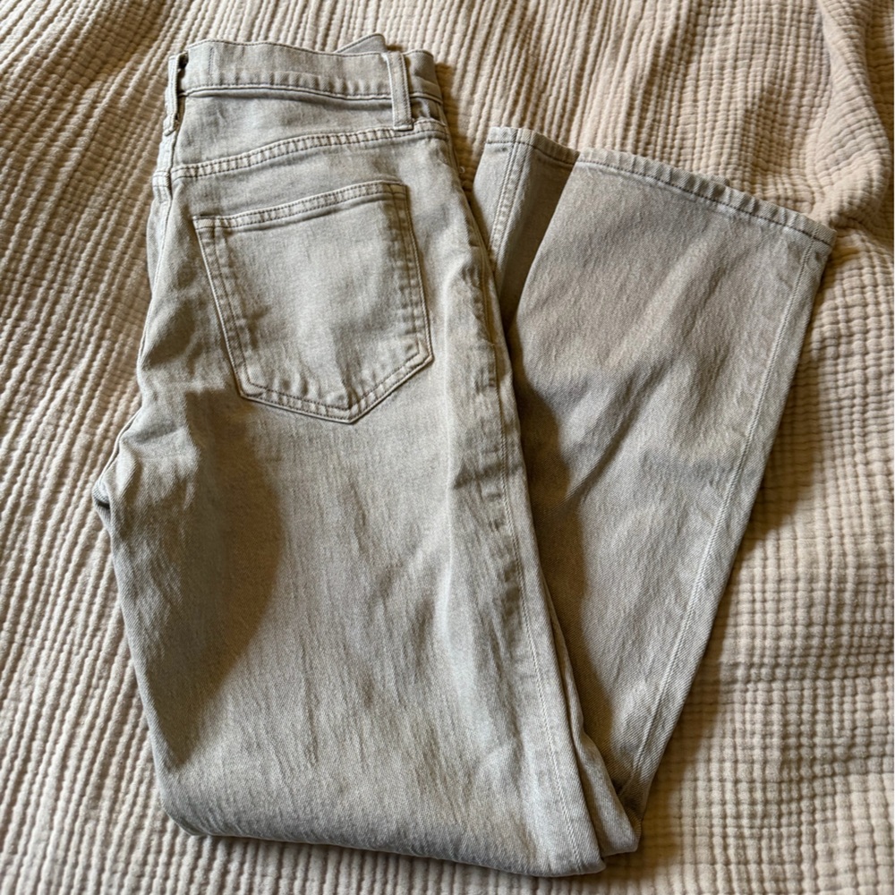 Abercrombie & Fitch Ultra High Rise Ankle Straight Jean Size 26 Khaki